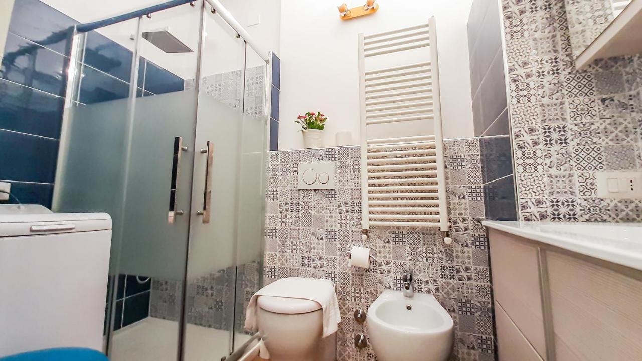 Altido Lovely 1-Br Flat With Easy Access To Centre Milano Eksteriør bilde
